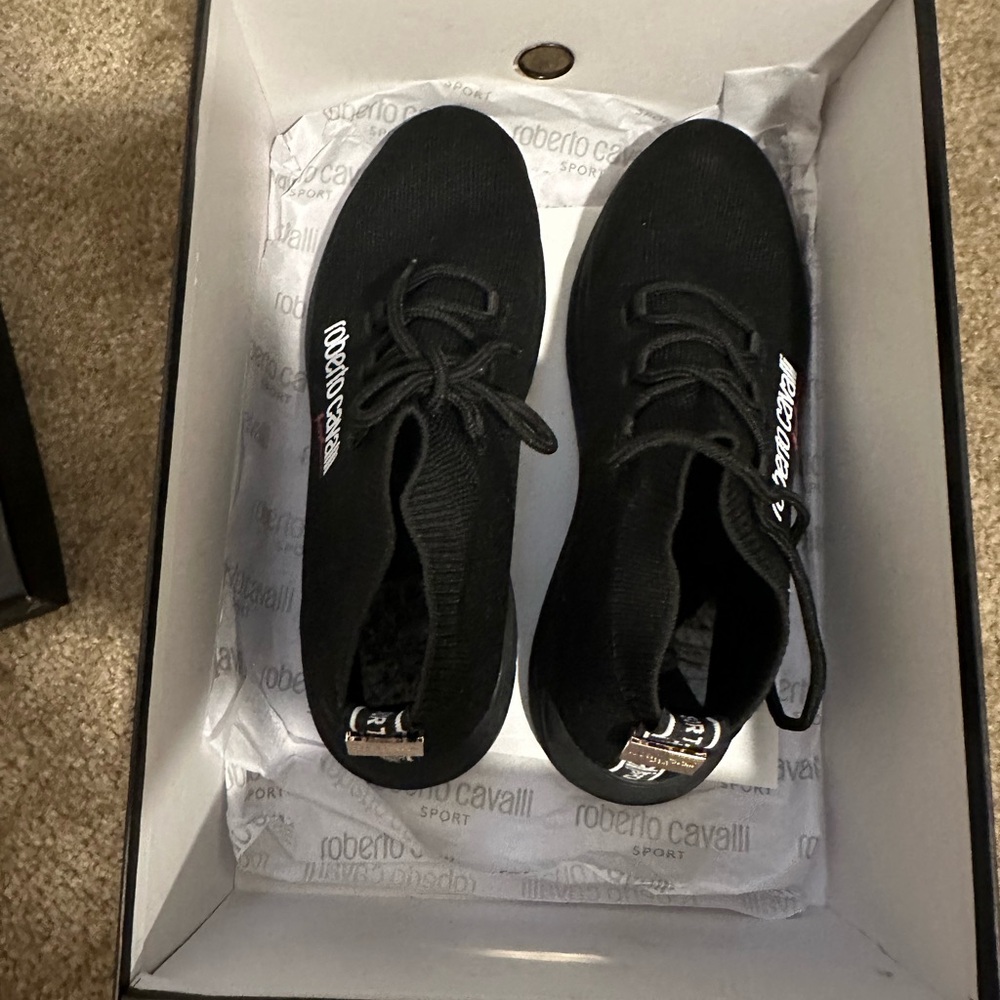 Women sneakers